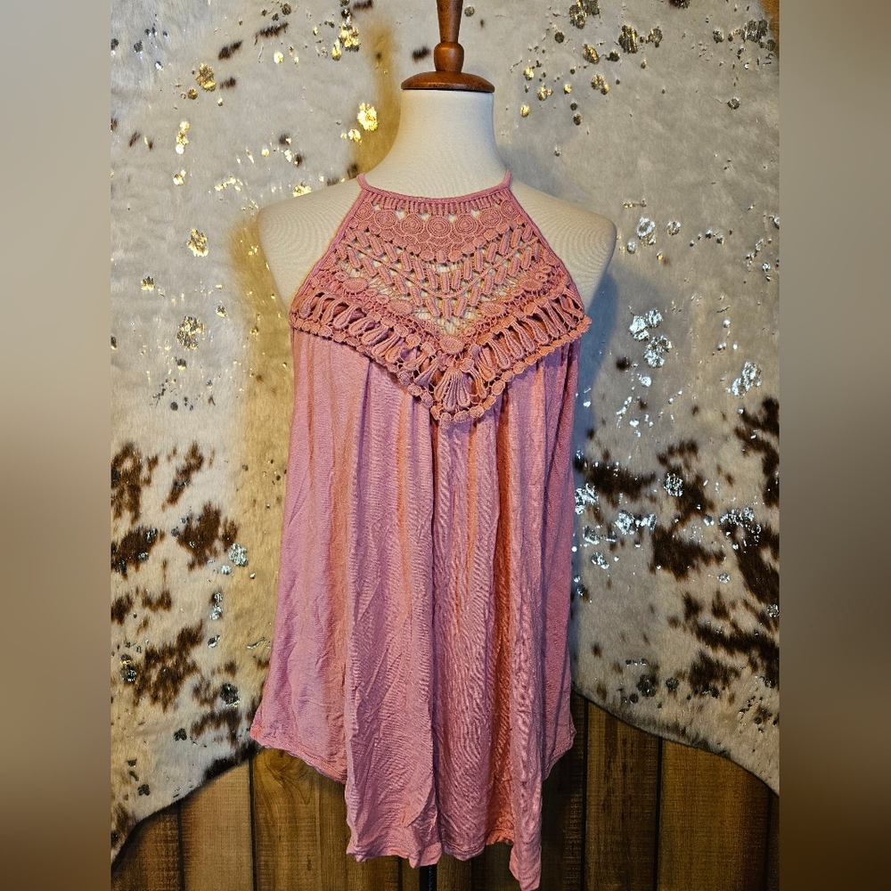 Rose Halter Neck Crochet Top